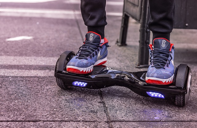 How Long Does a Hoverboard Last? |Best Hoverboard Battery Guide 2023|
