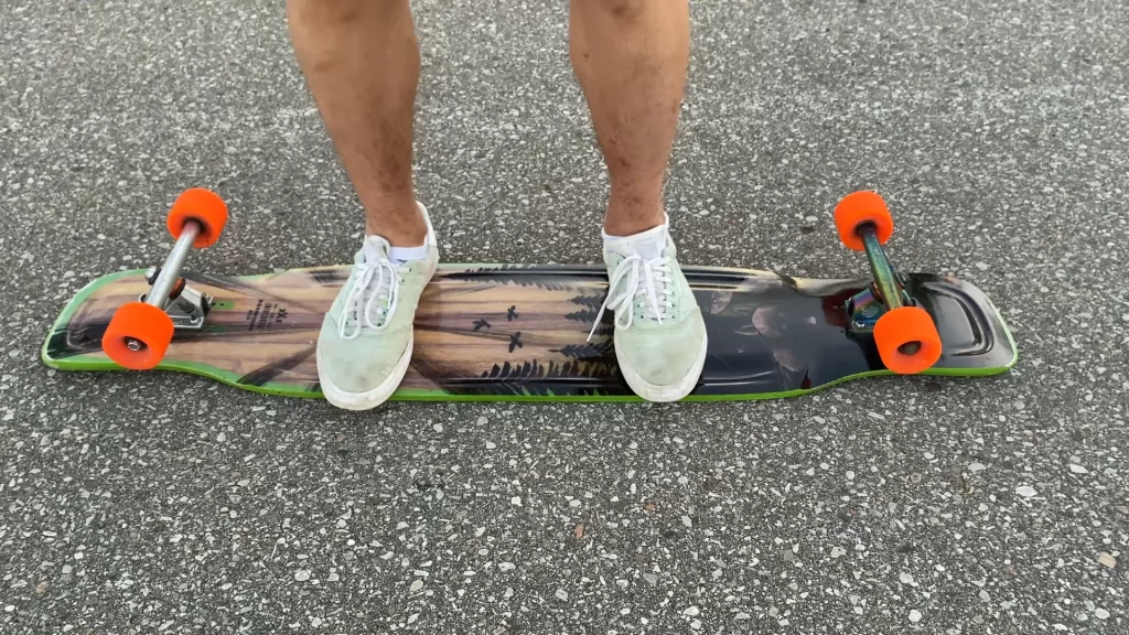 What Is Carving On A Longboard